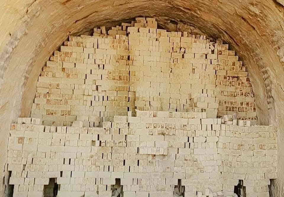 يتوفرا طابوك الاصلاح طابوكه لون وقالب وعدد مضبوط وبي زياده ***********
