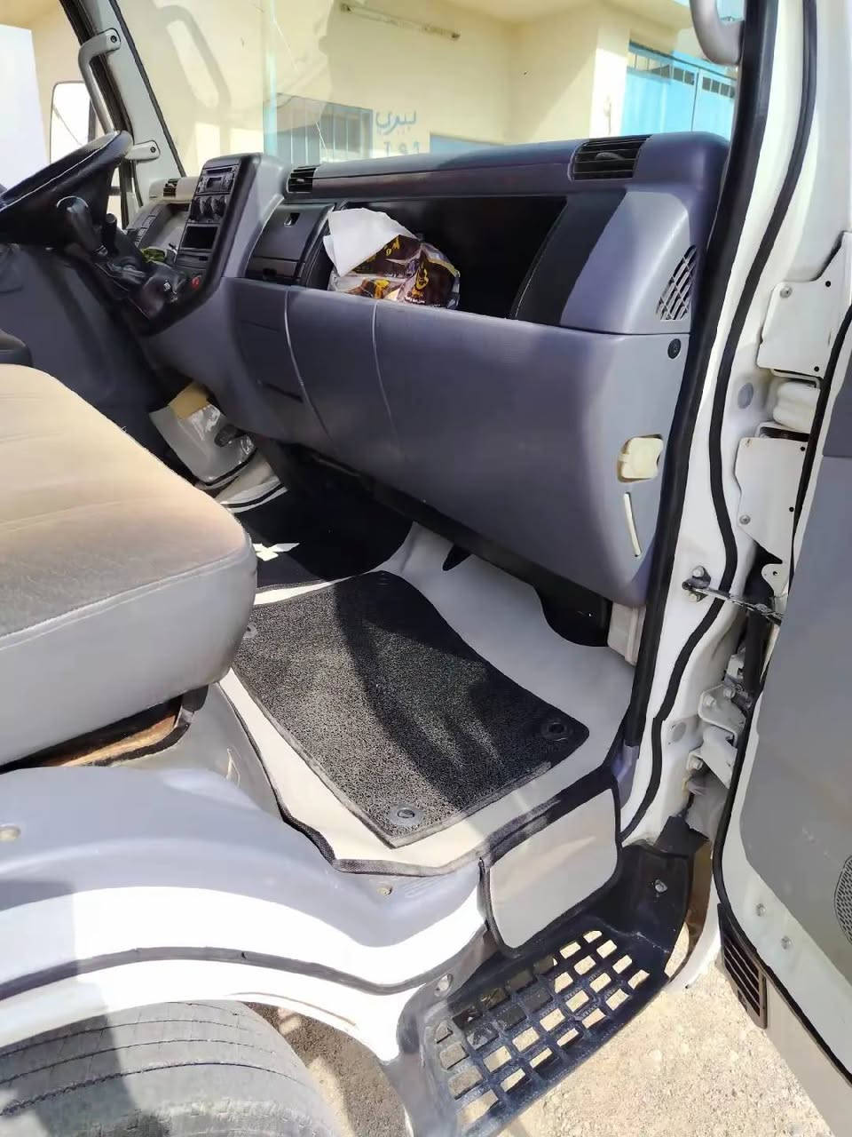 كنتر موديل 2015 مكفول كفاله عامه مكينه كير اكسل شرط تخم تاير جديد 5''17 بدون صبغ بدون 
رقم أربيل سنويه جديد (2030) شرط ثاني يوم تحويل عنوان أربيل سعر ٢٢٥ مجال قليل رقم موبايلي *********** موجود وتساب فايبر
