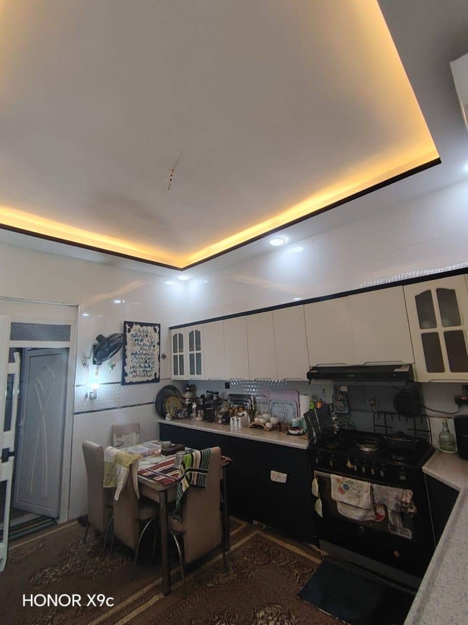 للبيع للبيع للبيع للبيع للبيع
#عقارات_فنر_الحمداني
دار سكني سند طابو في حي السماح الأركان فرع الحدائق
مقابل مدرسة سما الحدباء
المساحة ١٥٠م واجهة ٧،٥م طابقين بناء حديث
ط١غرفتين نوم وهول واستقبال ومطبخ وصحيات وكراج
ط٢ ثلاثة غرف نوم وهول وصحيات
للإستفسار ع السعر الإتصال
***********
***********
مراجعة مكتب البلديات للعقار في حي المشراق فرع مطعم طماطة بلمدخل الرئيسي
