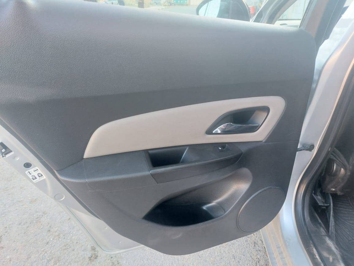 متوفره قسط او نقد
شوفرليت كروز بحالة جيده موديل ٢٠١٦  كفالة عامة عدا بارد صغير بالجاملغ الخلفي والسونار موجود كامله من كلشي دوشمه جلد شغل بلادي حدادية كية بالميه نظافة تراي وين متريد مكينه وكير وتبريد كفاله عامة
محرك ١٨٠٠ المرغوب
رقم اربيل 
اي استفسار 
اتصال      *********** 
واتس اب ***********
 
مع السونار عين التمور, كربلاء
