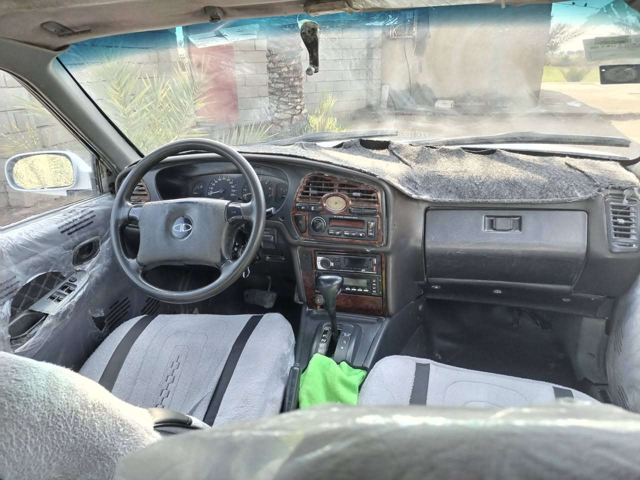 للبيع برنس فراشه موديل 97  رقم بغداد ب اسمي هزه جديده صبغ حزام ب38 وبيه مجال قليل مكان الانبار الگرمه اتصل ع ***********
