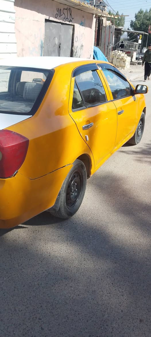 سلام عليكم من رخصت مدير الكروب عندي هاي للبيع او مراوس حتى اذا كيه باص كير مكينه خير من الله سياره بسمي  سعره 32 وبيهه مجال مكاني شهداء البياع *********** بي وات ساب
