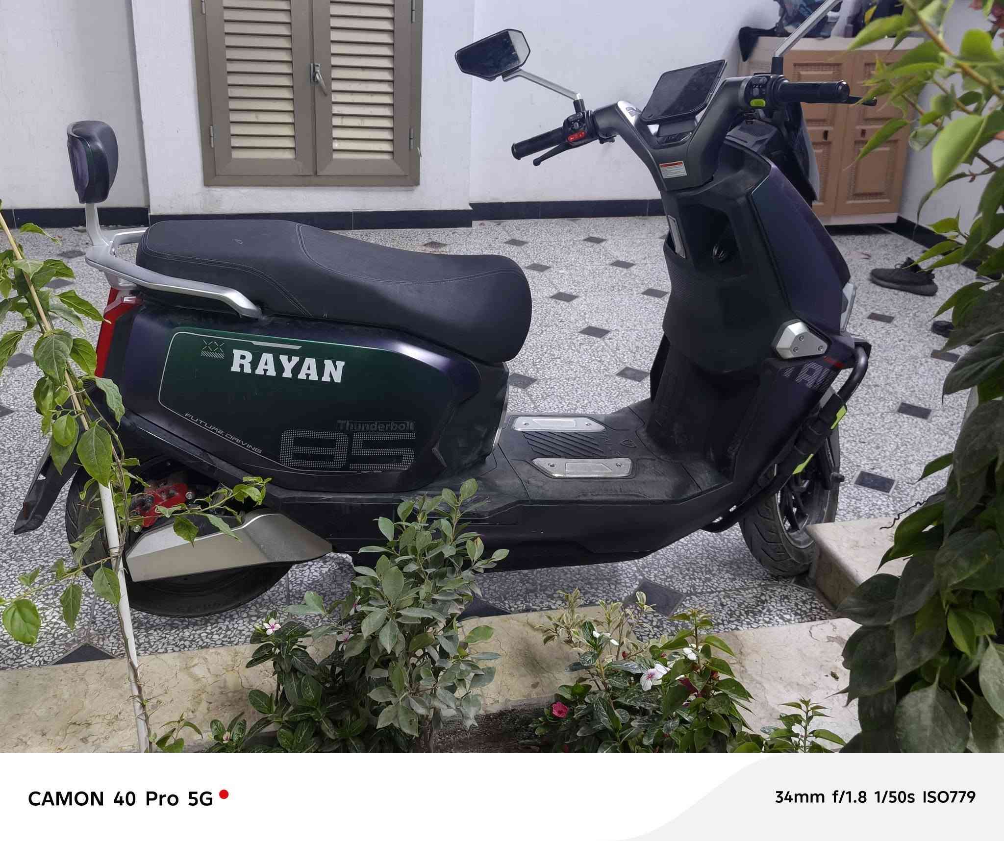 السلام عليكم 
دراجه شحن الريان ساعقه 
ملف 2000S باتري مسطره 35امبير
عنوان بغداد الحبيبيه ***********
