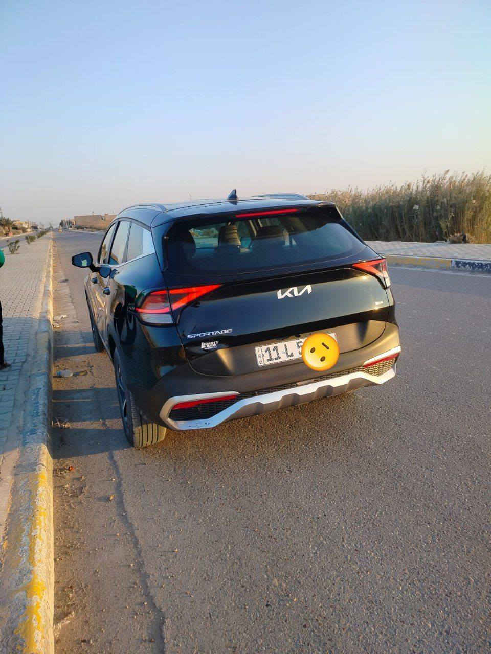 سلام عليكم اسبورتج هايبرد 23
مواصفات Ex فول عده لفتحه 
ضررها فقط بدايه البنيد بارد وطخه صغيره بلجنطه مبينه بلصور بدون صبغ أو تبديل كله بلاد مكانها بغداد أبو غريب 
ماشيه 45الف كيلو 
سعرها 205 والشراي يدلل للاستفسار الاتصال ويتساب ***********
