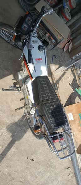 للبيع امعمره صار اسبوع او جاهزه كهربائيّة كله شغاله 
مكان السماوه سعره 725كلك كلك كلك ***********
