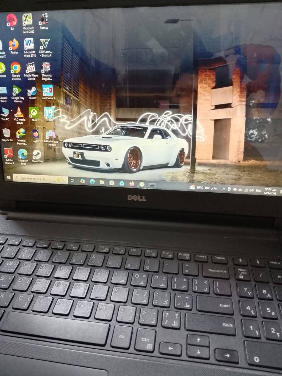 حاسبه Dell 🔥 
لابتوب Dell
كور اي 5 الجيل السابع

رام 8 قابل للتطوير

ذاكرة 256ssd

كرت الشاشة داخلي 4 گيگا

ملحقاتها حقيبة ماوس شاحنة اصلية 

السعر 225 بيها مجال مكاني بغداد


**إذا كنت صاحب هذا الإعلان وتريد حذفه لأي سبب، رجاءا أرسل رسالة إلى الدعم الفني**