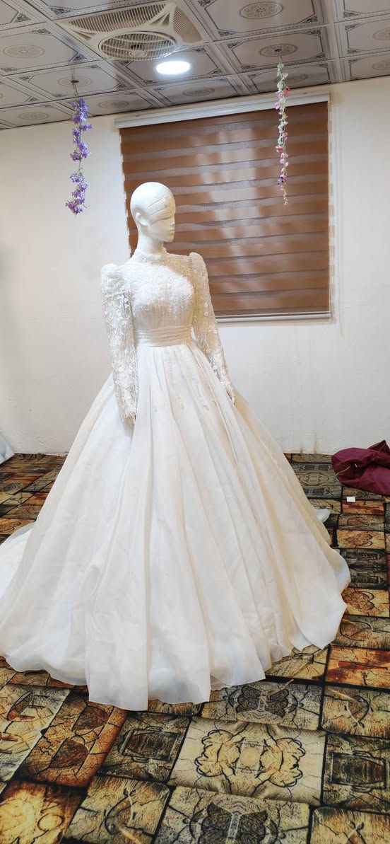 بدلتين للبيع نظيفه وبالواقع احلى من الصوره


**إذا كنت صاحب هذا الإعلان وتريد حذفه لأي سبب، رجاءا أرسل رسالة إلى الدعم الفني**