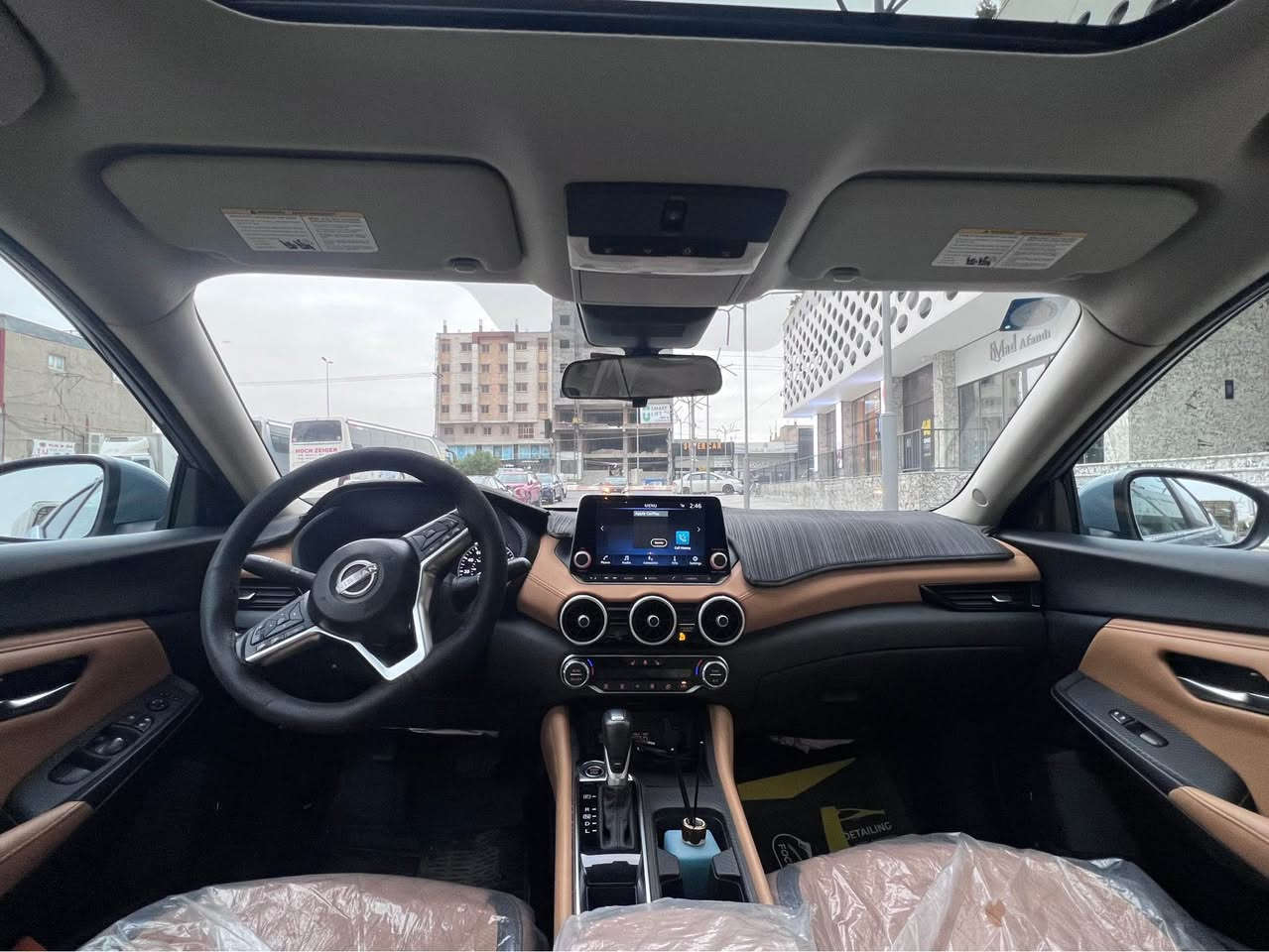 🔥 نيسان سنترا 2024 فل كامل — سيارة جديدة بمعنى الكلمة — وارد أمريكا — ممشى 12 ألف كم فقط 🔥

للبيع Nissan Sentra موديل 2024 وارد أمريكا، بحالة ممتازة جداً وممشى قليل. مع رقم بغداد حره

🔹 اللون: أسمنتي مميز
🔹 داخلية: جلد مشمشي فخم
🔹 فتحة سقف
🔹 ممشى: 12,000 كم فقط
🔹 السعر: 27,000,000 دينار عراقي

المواصفات:
✔️ تحكمات فل على المقود
✔️ رادار
✔️ سياقة ذاتية (مساعد قيادة)
✔️ ناقل حركة أوتوماتيك
✔️ اقتصادية جداً بالوقود

ملاحظة عن الحادث:
حادثها باب وجاملغ جهة عكس السايق الأمامي، ومع بارد في جاملغ باب الخلفي جهة عكس السايق، وتم إصلاحها بالكامل. يعني الصبغ فقط قطعتين عن السياره ايرباك طاك.

✔️ المحرك والگير بحالة ممتازة
✔️ السيارة جاهزة للفحص بأي مكان

📍 الموقع: بغداد، الكرادة داخل
📩 للتواصل: تفضل **خاص أو الاتصال عل *********** بغداد, العراق
