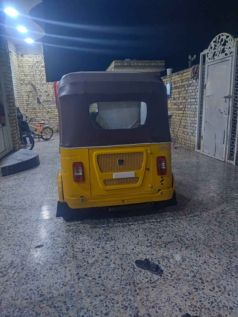 سلام عليكم تكتك موديل واحد عشرين تكتك كفاله كشر ومكينه رقم تحويل مباشر  سعر 8500وبيه مجال قليل مكلف بل نشر ‏‪0787 921 7830‬‏
