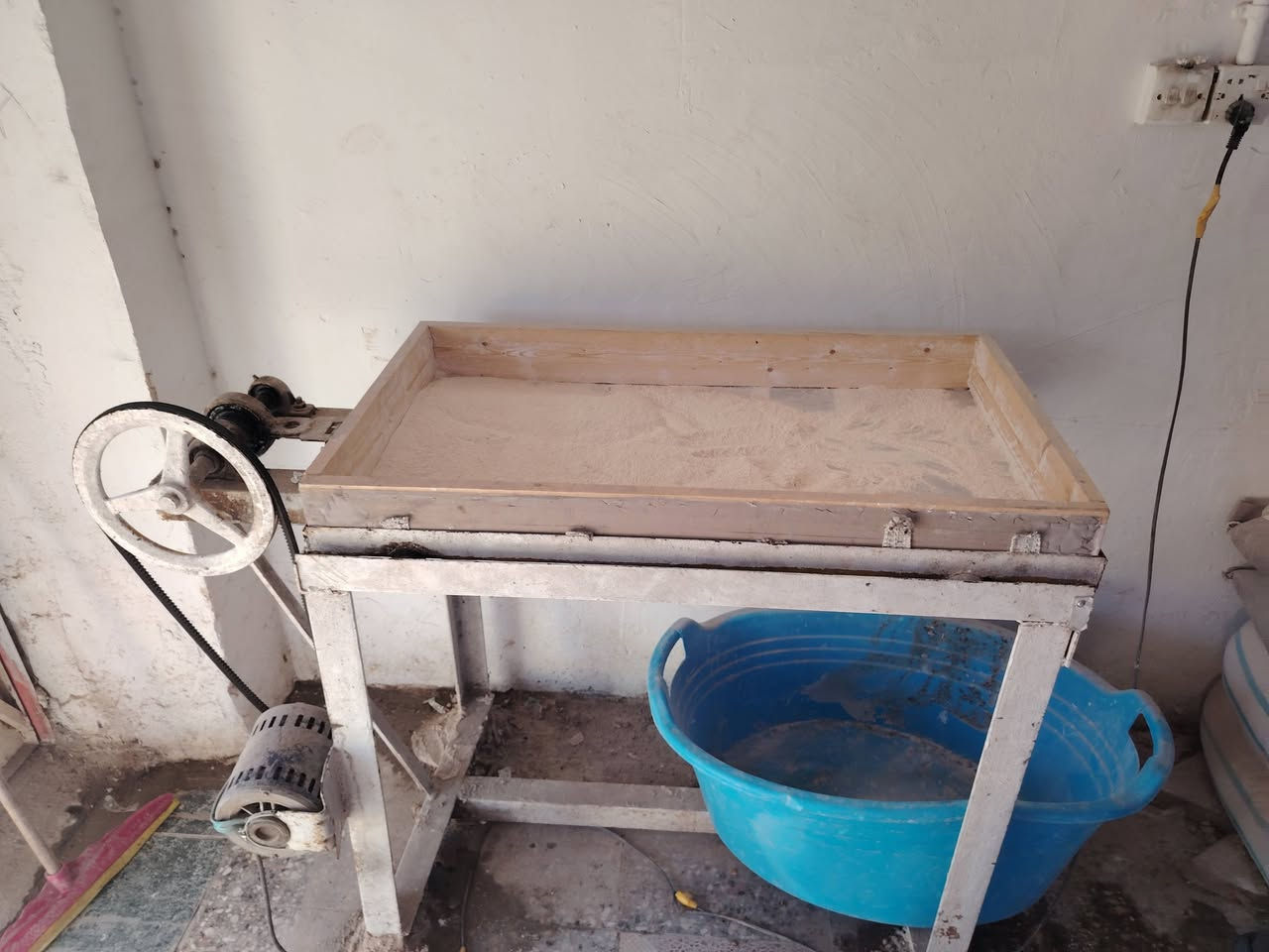 سلام عليكم هزاز اللبيع نضيف شراي ينتصل ***********
