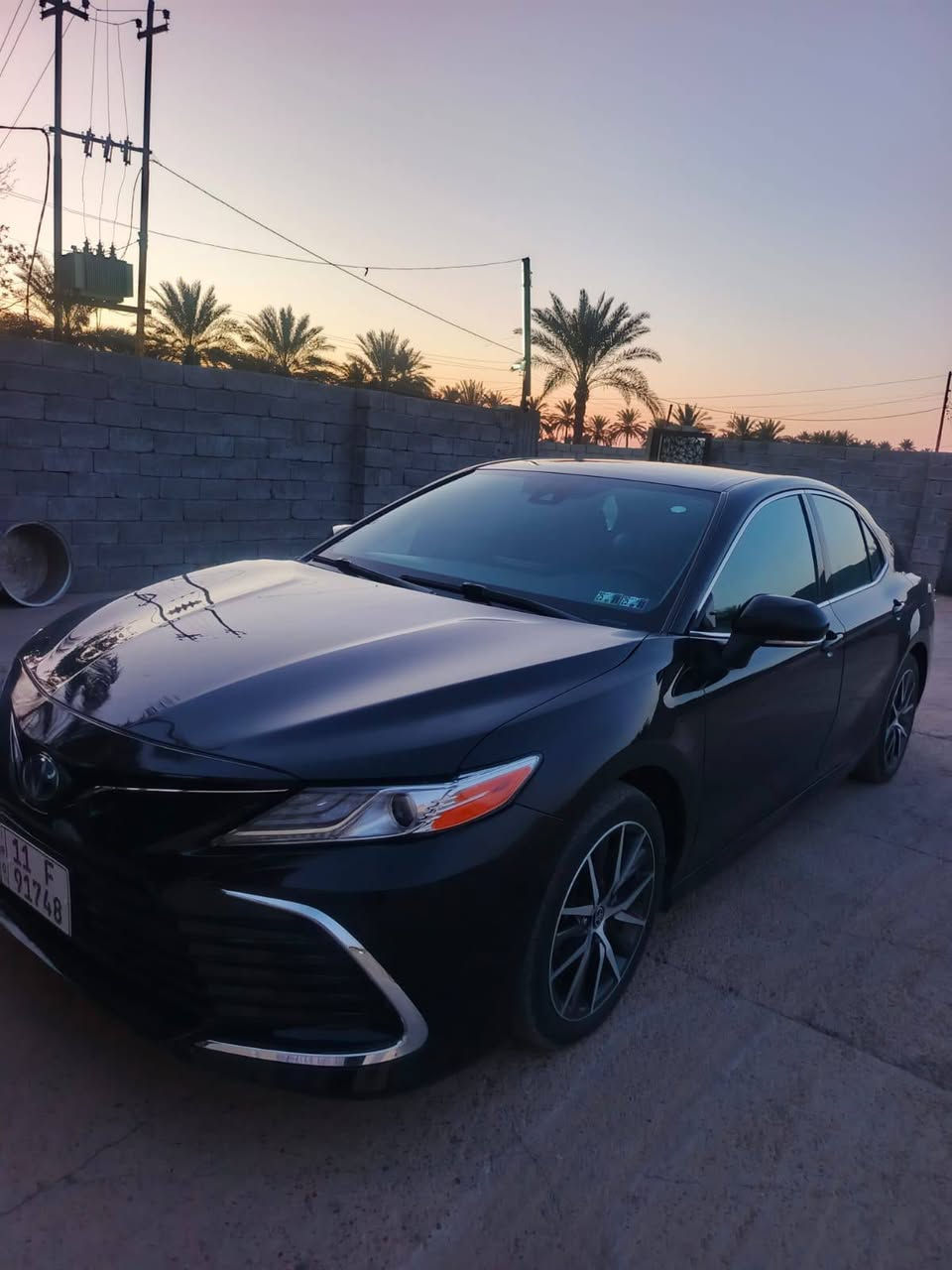 كامري هايبرد  موديل ٢٤ لسياره جديده ماشيه ١٨ الف فول عده لفتحه كشنات كهرباء رادارات تحديد مسار تدفه ستيرن وكشنات  وباقي لمواصفات معروفه حادتهه مبدل بنيد فقط   السعر ٢٠٠ لعنوان بغداد أبو غريب *********** /***********
