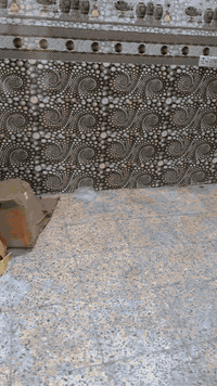 بيت اجار مساحته 55متر طابق ونص اجاره 300 قرب اسواق برتقاله ***********
