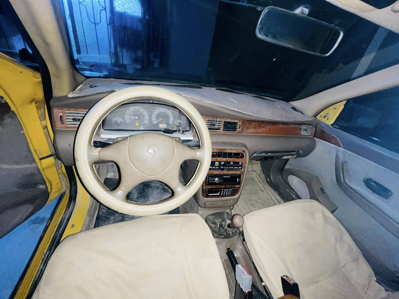 السلام عليكم سمند 2011 للبيع ناطق رقم كربلاء راعيها موجود السعر 20 وبيها مجال رقم الهاتف ***********
