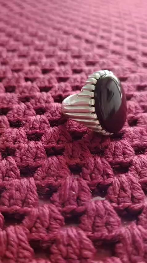 عقيق يماني كرز الكرز صياغه حماده البحرين


**إذا كنت صاحب هذا الإعلان وتريد حذفه لأي سبب، رجاءا أرسل رسالة إلى الدعم الفني**