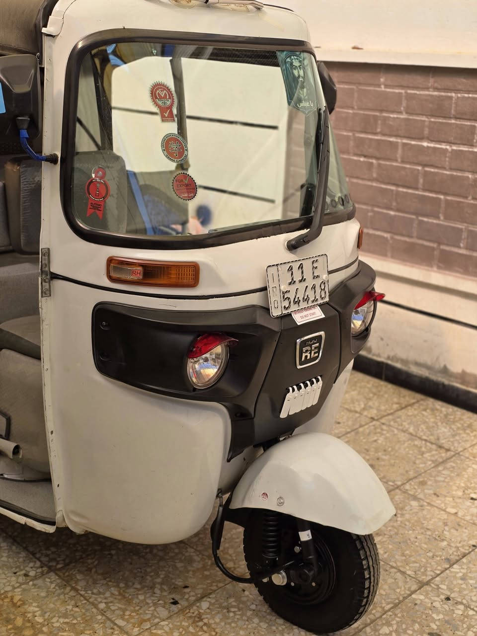 السلام عليكم تكتك للبيع2021شهر ال11  رقم وسنوية انكليزي تحويل ثاني يوم  كشر يخبل لغود. وصفاح موس. عدة هاي الضربة الي مئشر عليهة ومعمرينهة مكينة بوشة وبستم اكفلهة الك من الشرك خير من الله تراي مال زيرو تخم تاير جديد سفريات اصليات دوشمة بوصلات كبات  التكتك جاهزة عل اخير مكاني بغداد سبع قصور ***********
