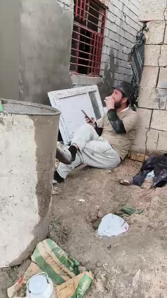 السلام عليكم رمضان كريم لباخ متفرغ للعمل ومناسب واشتغل بكل الاحياء بنجف واشتغل برمضان صاحب عائله وهذه رقمي ***********
