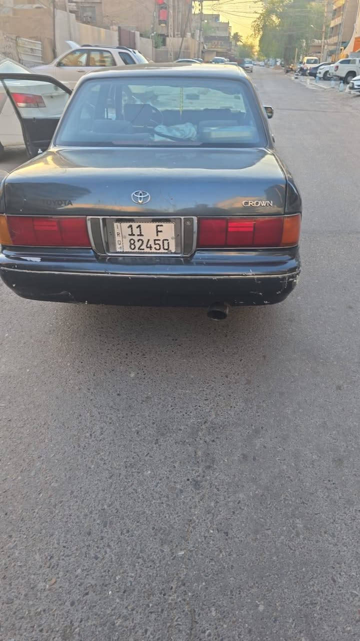 سلام عليكم اخوتي ارنب ايسر ابلادالسياره حلوه وجهزه من كل تفاصيل مكينهوكير جددوحداديه وتبريد كله مكفول  وتخم تاير جديد ورقم بغداد بسمي  مكان بغداد الكراده *********** سعر65
