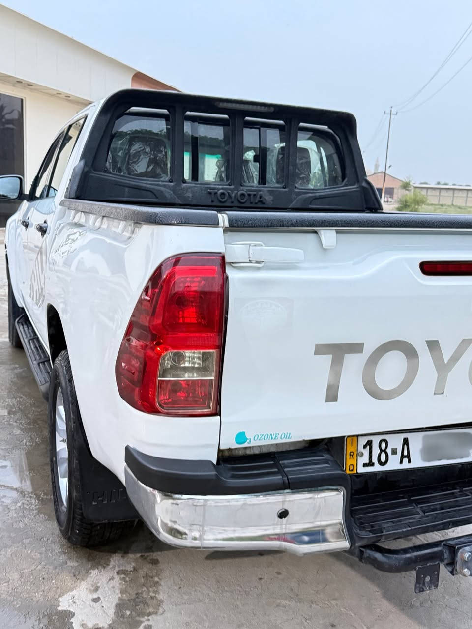 🚗 للبيع هايلوكس 2018 فورويل (دبل)
📍 بابل

✅ بنزين
✅ فور ويل 4x4
✅ الممشى: 250,000 كم
✅ نظافة عالية جداً
✅ مكينة 2700
✅ جاهزة بالكامل 
✅ اللون: أبيض

💰 السعر: 290 ورقة

📞 اتصال أو واتساب: ***********
