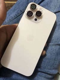 آيفون ١٦ برو ماكس • ٢٥٦ • بطارية ١٠٠٪