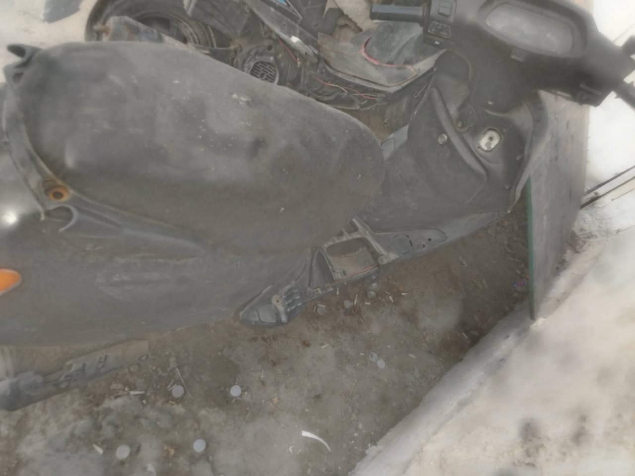 اعيد النشر بسبب الوعود الكاذبة دراجة سبيسي ماليزي   كايمة لاطشة للبيع السعر 50000 قفل خمسين الف 
مكاني قرب جسر السنك ***********
