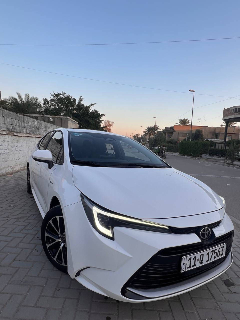 ‏السلام عليكم: كورلا للبيع 2024 كفالة عامة فتحة بصمة ماش 17,000 بحالة الوكالة وشكرا//***********
