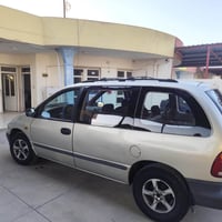 دودج كرفان • ٢٠٠٠ • اكر نينوى