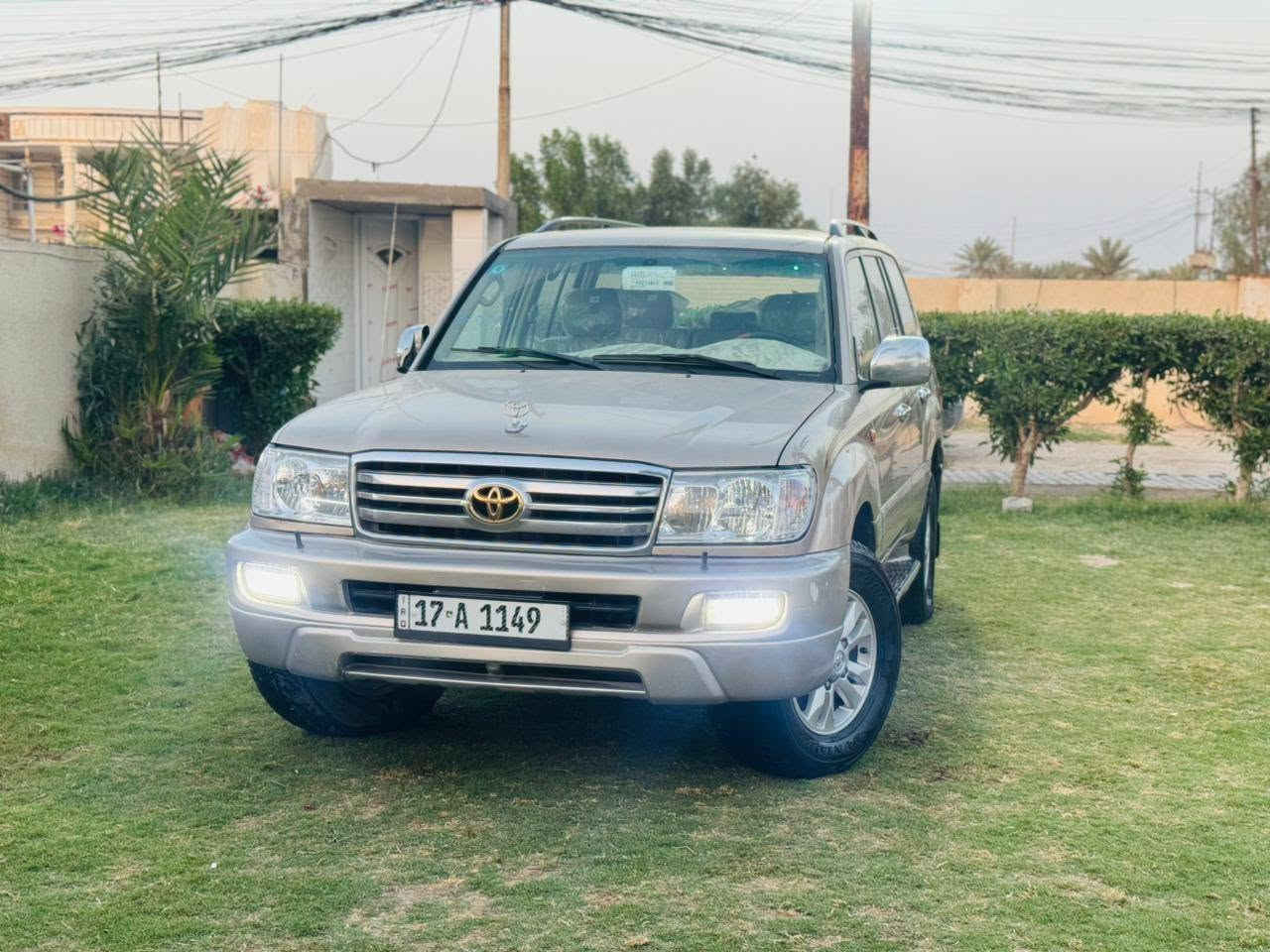 لاندكروز موديل 2006 بسمي مكاني بغداد السيارة كفالة بدون صبغ بدون بارد
محرك 6V برغي مامفتوح بيهة بل عافية علا ياخذهة 
    بدون تبديل سيارة جديدة بل عافية علا ياخذهة سعر مناسب
     ***********...... ***********
