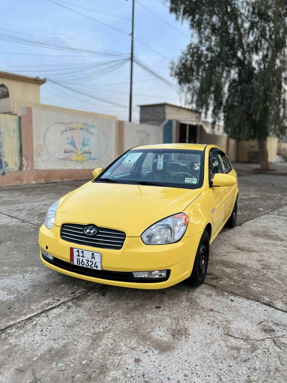 اكسنت رقم بغداد انكليزي للبيع موديل 2009
هيئه وغرامات صفر
هزه جديده
دوشمه جديده
صبغه جديده
طخم جديد
منضومه غاز بيها
كير مكينه شرط
البيع نقدفقط لا قصد ولا امراوس
عنوان السياره موصل جانب الايسر
مابيها كاربون   السعر 93 وبيها مجال
//*********** //*********** ///
