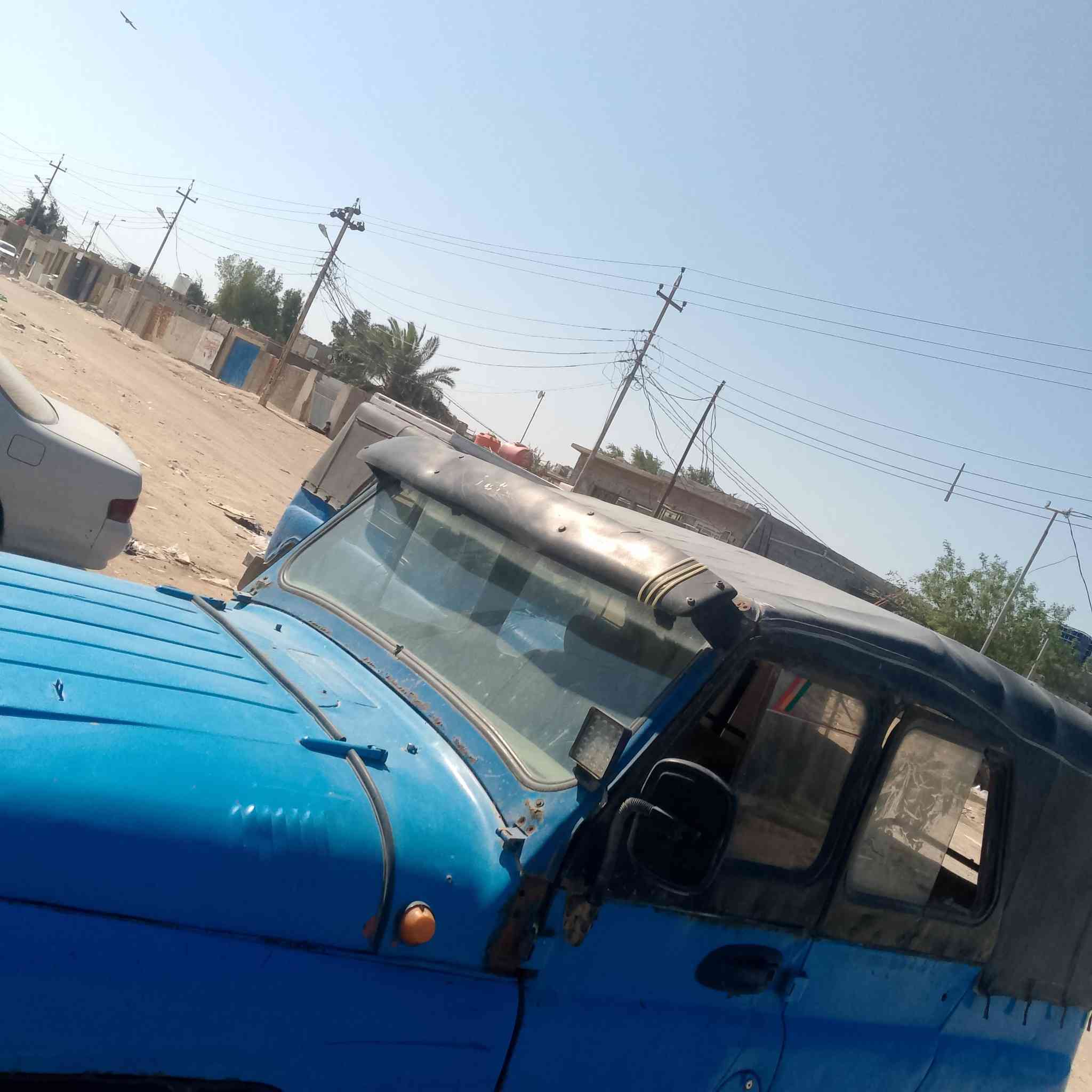 السلام عليكم واز 88 للبيع ادوات مكينه وكير فيفتي جدد تخم تاير ابو لخط باتري جديد اكس كدام جديد سياره جاهزه ع آخر حبه سعر مليونين وبيه مجال كلش قليل
***********
