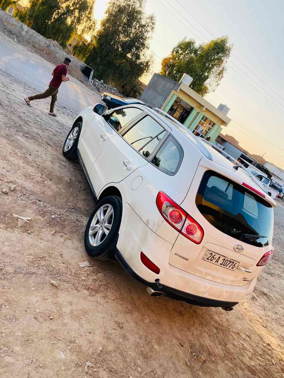 السلام عليكم سنتافي للبيع موديل 2011 محرك 6 / 3500 كلين بدون صبغ فول مواصفات عدا البصمه بسمي تحويل ثاني يوم السعر 165 وبيها مجال / ***********
