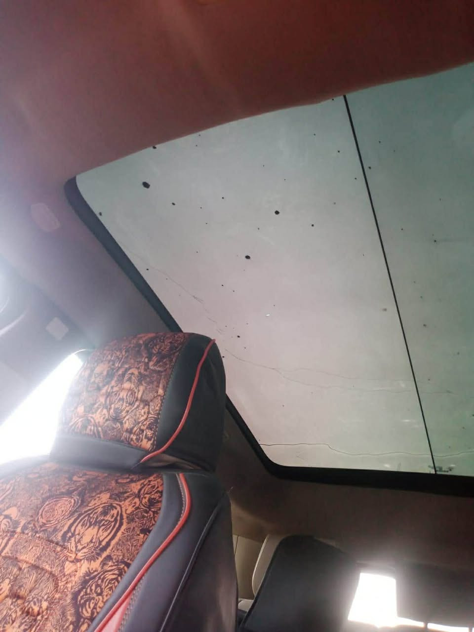 رانج روفر ايفوك موديل2012
للبيع وترهم مراوس بسيار. اقل منها 
كير عاطل اكرر الگير عاطل تنمر فقط اول وثاني وثالث باقي نمر مايشتغلن 
سعرها 80ورقة 
بيها مواصفات هواي جاهزة من كلشي نقصها فقط گير


**إذا كنت صاحب هذا الإعلان وتريد حذفه لأي سبب، رجاءا أرسل رسالة إلى الدعم الفني**