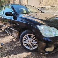 شاهينة • ٢٠٠٥ • نجف