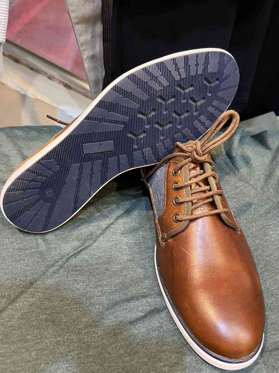 قياس 43
جديد
صناعه برتغال
سپورت كاجول
جلد طبيعي
جوده عاليه
السعر60
للحجز مراسله لطفاً


**إذا كنت صاحب هذا الإعلان وتريد حذفه لأي سبب، رجاءا أرسل رسالة إلى الدعم الفني**