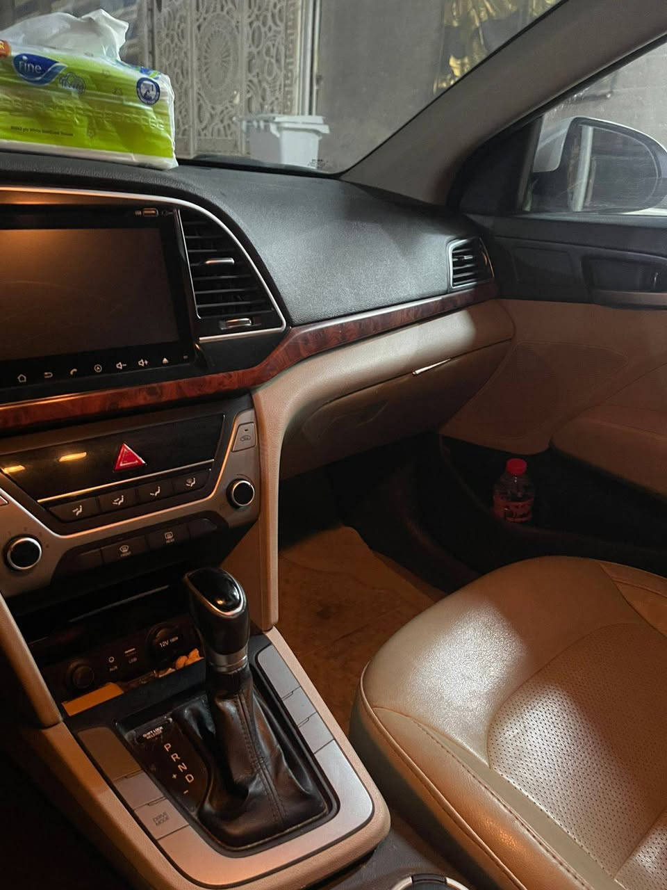 أنتره خليجي موديل 2018 شاشه وكشنات جلد وتحكمات بالستيرن وفتحه بالسقف سياره جديده ماشيه 90 الف وكير ومحرك مكفوله ع وضع الشركه تخم تاير جديد وادامه كامله ع سيرفس
السعر 145 وبيه مجال  
العنوان الناصريه 
رقم الهاتف 
***********
