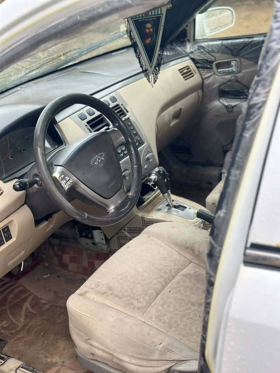 سلام عليكم 
شيري اي فايف كير اوتوماتيك رقم نجف تحويل مباشر مكينه كير مكفولات بيه صبغ اثر تصليح خياسات سياره جاهزه 
السعر 17 وبيه مجال قليل بيع مستعجل 
مكان بابل شوملي 
***********
***********
