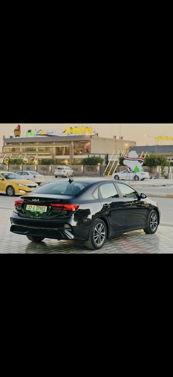 فورتي 2023 معوقين مثنى
محرك 2000 دوش

تبديل باب فقط

بيع مستعجل 

سعر 125$

مكلف بنشر 

‭0780 472 6980‬
