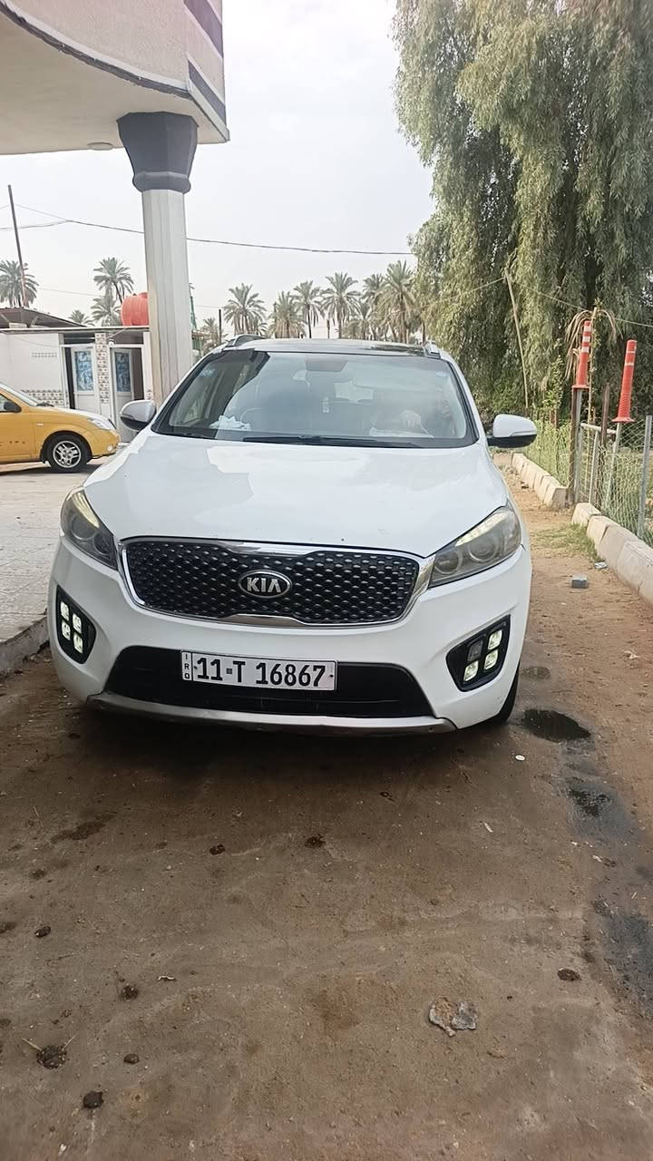 سورنتو امريكي مديل 2016حادثها جاملغ امامي وبنيد سياره فول موصافات اخر فئه
4صبمات
مري شفط
مري قلاب عندارجوع
صندوك كهربائيّ 
لدامامي خلفي
يدات نيكل 
لايت 4عدسه زنون
حساس خلفي 
بني رامه طكتين
7راكب 
3قطع تبيرد منفصل
كشنات كهربائي +جلد
شاشه كبيره 
كامره دوار
رادر بل مري 
شاشه عطلات
تحكم ستيرن جهتين 
محرك 6سلندر
تبيرد تتفئه 
تتفئه بل كشنات 
رقم بغداد نكليزي بسمي 
سياره حلوه وجديده مانقصه كلشي حداديه جديده جاهزه من كلشي 
السعر 175الشراي يدلل مكان كربلاء شارع النجف 
***********
