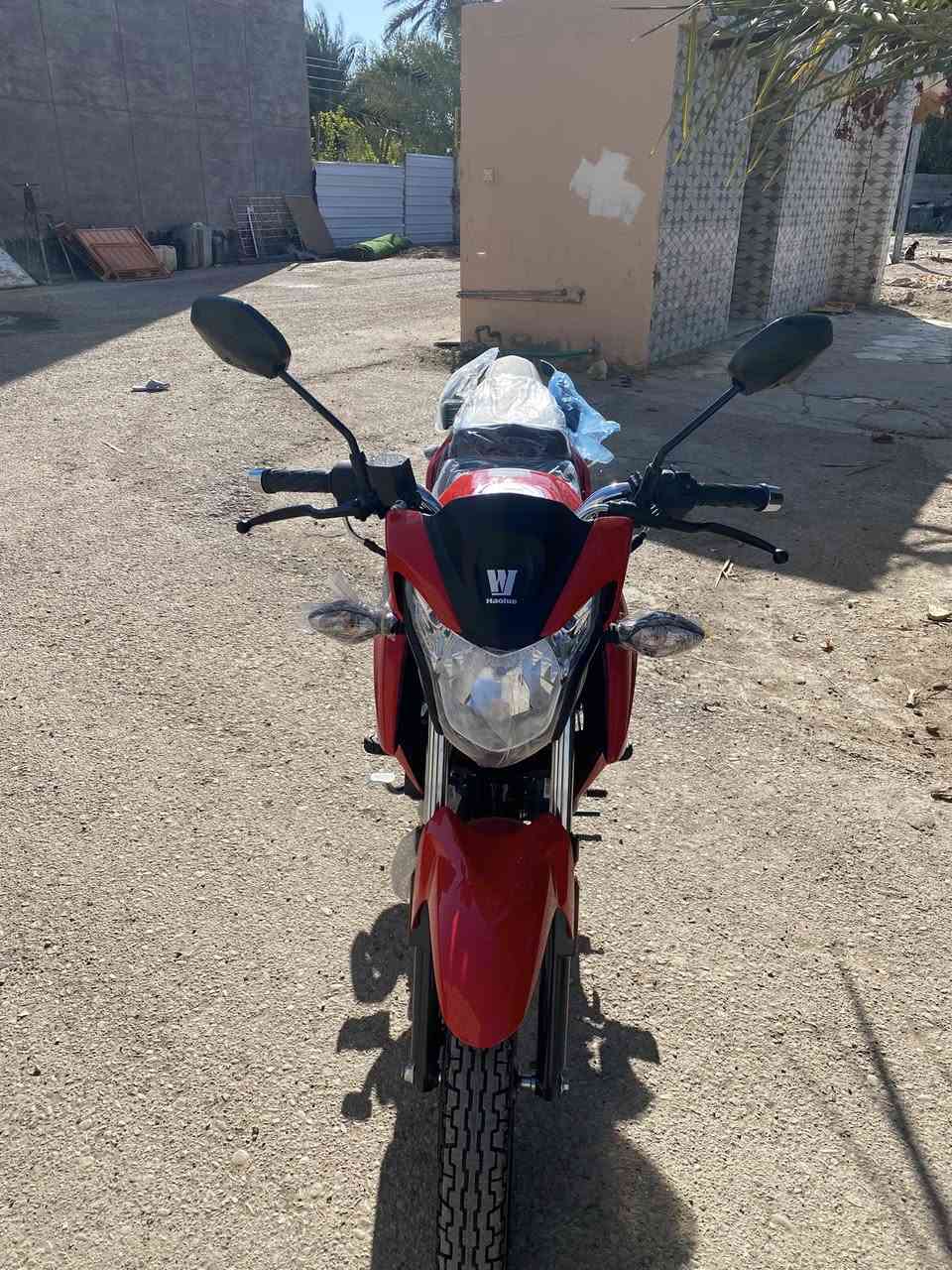 السلام عليكم هاوجي للبيع البارحه شديته مكمرك بس تروح تسجل الشراي يتصل على هاذه الرقم ***********  غير متواجد عالفيس
