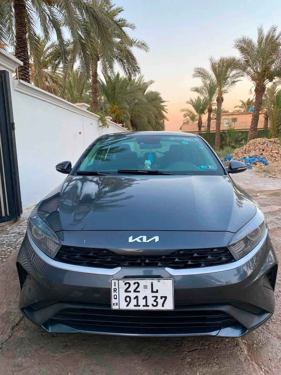 السلام عليكم كيا فورتي2022رقم اربيل وارد امريكي بيه طخات بسيطه كلهن ع بارد معدلات نص فول ماشية 45 مكينة 2000 دوش صور الحادث موضحة وية لصور السعر 133 ورقة اتصال ***********

