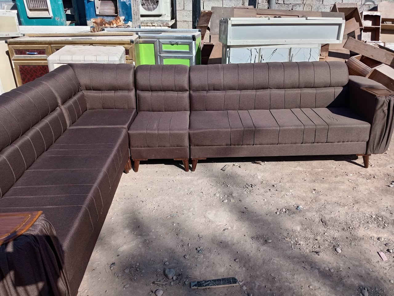 سلام عليكم ديوان 8 مقعد السعر 200 العنوان كاطون رازي مزاد الريان الاستفسار اكثر واتس  ***********
