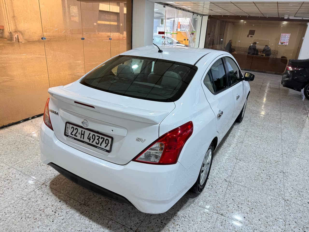 بابەت نیسان ڤێرسا مۆدێل (2017)sv نیوو دەرکوو کەمێک لە بۆنیتی بۆیاخە بەبێ ناوو گرتن گێڕوو مەکینەی بەشەرت نەکراوەتەوە سیارەکە یەک چرکەی تێدا نیە چوار تایەی لۆکی لەژێرە یەک دینار مەسروفی نیە سەنەوی هەتا نزیک ٢٠٢٩ نوێیە بەناوی خۆمانە ژم *********** رانية, السليمانية
