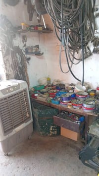 محل ادوات  جميع سيارات لقديم لي يحتاج غراض يتصل ع رقم 07827683669 ولي ...