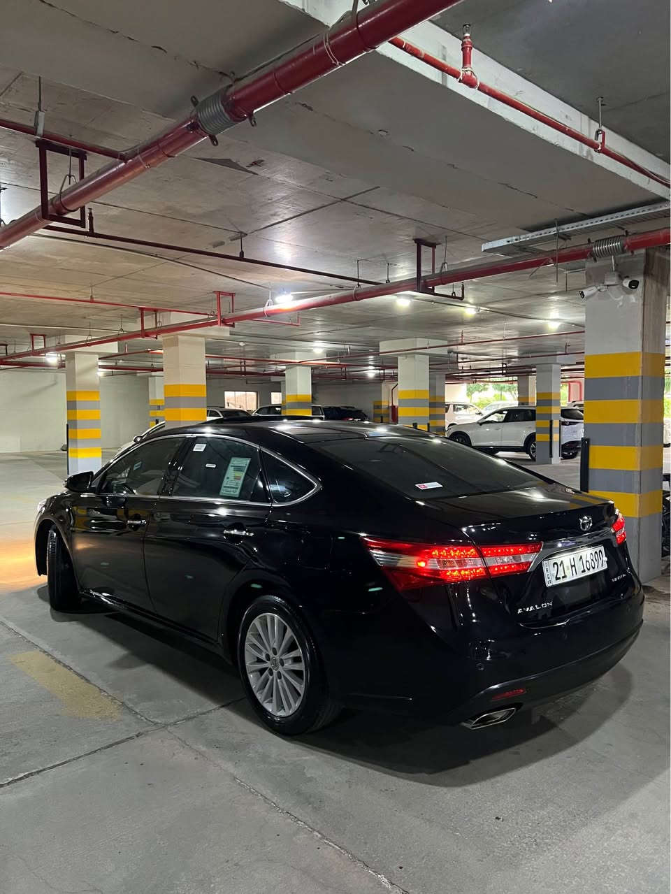 ﷽
‏TOYOTA AVALON 2013 LIMITED
▫️تۆيۆتا ئه ڤەلۆن مودێل 2013       
▫️گێڕ و مه كينه ى به شه رت نه كراوەتەوە نەشگۆڕاوە لۆکە  📦
دیجیتاڵی بەیانیان بە شەرت 
▫️2دەرگای بۆیاخە لەسەر ساخی بەبێ ناو گرتن بەس پەمپە بەشەرت بێ ئێرباگ
🔹زۆر جوان ماوه ته وه و نمونه يه له جوانيدا📦 
🔹مواسفات خليجى 2 حاسەی برێم
( به سمه - سلايت - پەردە -ناو زه رد - كوشن جلد - كوشن سارد و گەرم- كوشن خزن - تبريد مركزي - حاسە - eco .normal.sport -پەردە - تحديد سورعه - زينون - زؤر مواسفاتى تر )
▫️چوار تايەی Toyo  لۆكى بيلادى بۆ به ستراوه
🔹كامل سێر ڤزى بؤ كراوه و يه ك دينار مه سرەفى نييه
🔹سه نه وى تا 2030  تازه يه به ناوى خۆمە
🔹ته حويل و غه رامه به شه رت
🔹(( گير و مه كينه و كاره باى و هه موو گيانى به شه رت )

شوێن: سليماني

سعر💵:172 
ژمارەی خاوەنی☎️:*********** السليمانية, العراق

