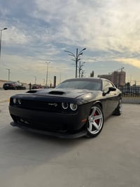 بيع او مراوس ؟  جالنجر 19 SXT بلاس فول فتحه  وارد امريكي قطعتين بامريك...