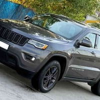 جيب لاريدو للبيع فول مواصفات ما عدا الفتحه  موديل 2019  رقم بغداد انكل...