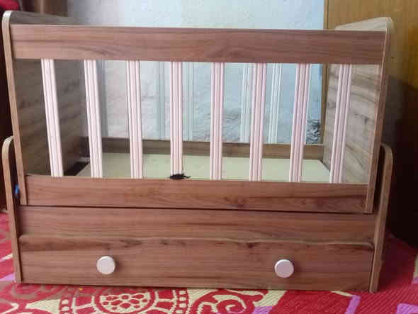 جربايه اطفال للبيع من عمر سنه لعمر اربع سنوات مستعمله قليل سعر 65 بها مجال مدينه الصدر حي طارق رقم الهاتف ***********
