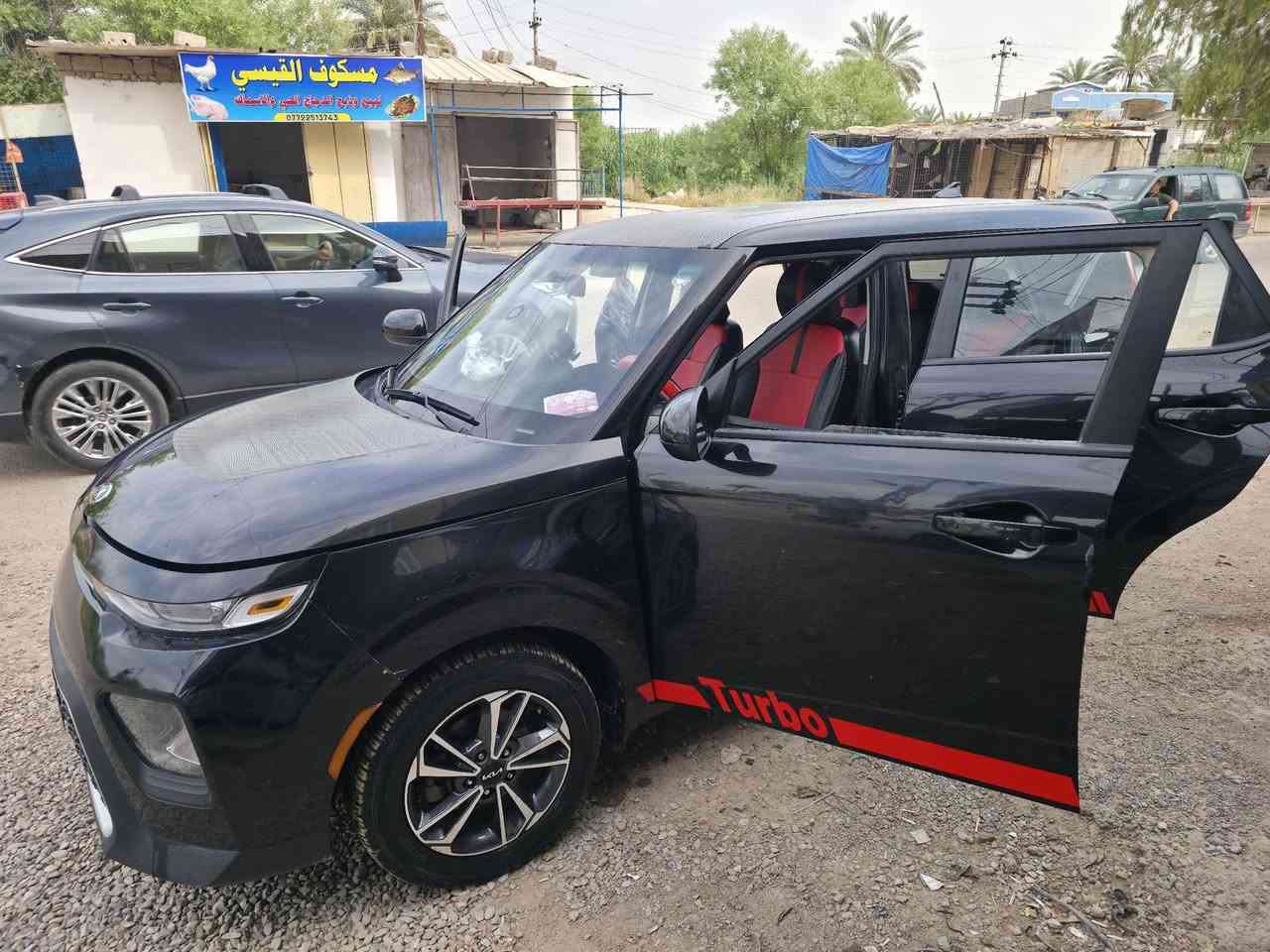السلام عليكم كيا صول 2021 امريكي حادثها بلصندوك بجم كبس واهنا صار بيها صيخ بلباب بابين عكس السايق اثر شخوط صور الحادث بالمنشور السيارة جاهزه عل اخير مابيها كل نقص والسيارة بسم وعربي كبل تحول بسمك سنويه ل29
السعر 120 وبيها مجال بسيط الاستفسار ***********
المكان ديالى بعقوبه 
السلام عليكم كيا صول 2021 امريكي حادثها بلصندوك بجم كبس واهنا صار بيها صبخ بابين عكس السايق اثر شخوط صور الحادث بالمنشور السيارة جاهزه عل اخير مابيها كل نقص والسيارة بسم عربي كبل تحول بسمك سنويه ل29
