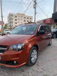دوج كرفان • مكينة V6 • ٧راكب