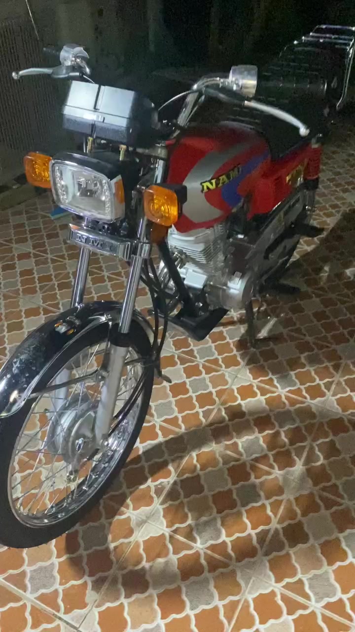 للبيع تعمير ٢٠٢٣وشاصي٢٠١٨ أوراق كهربائيات شغاله دراجه نضيفه كلش سعر واحد ٢٠٠وبيهه مجال مكاني كوت نواب الضباط هاذه رقمي ‭٠٧٨٧ ٤١٩ ٧٢٦٥
