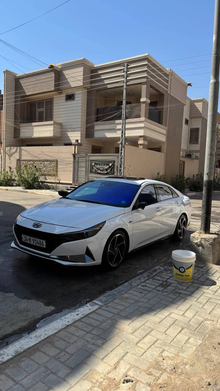 السلام عليكم النترا ان لاين 2023 معوقين بصره مكينة 1600 تيربو كير DCT 7 نمر السياره فول مواصفات للاخير اعلى فئة بل النترا ماشيه ٤٥ الف كيلو متر حادث سياره ربع بنيد صبغ + طكه في الباب الخلفي عل حالها مامصلحه ماطاك بيها ايرباك بدون شواصي السعر 165 رقمي *********** البصرة, العراق
